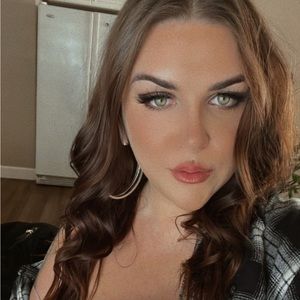 Meet your Posher, Cheyanne